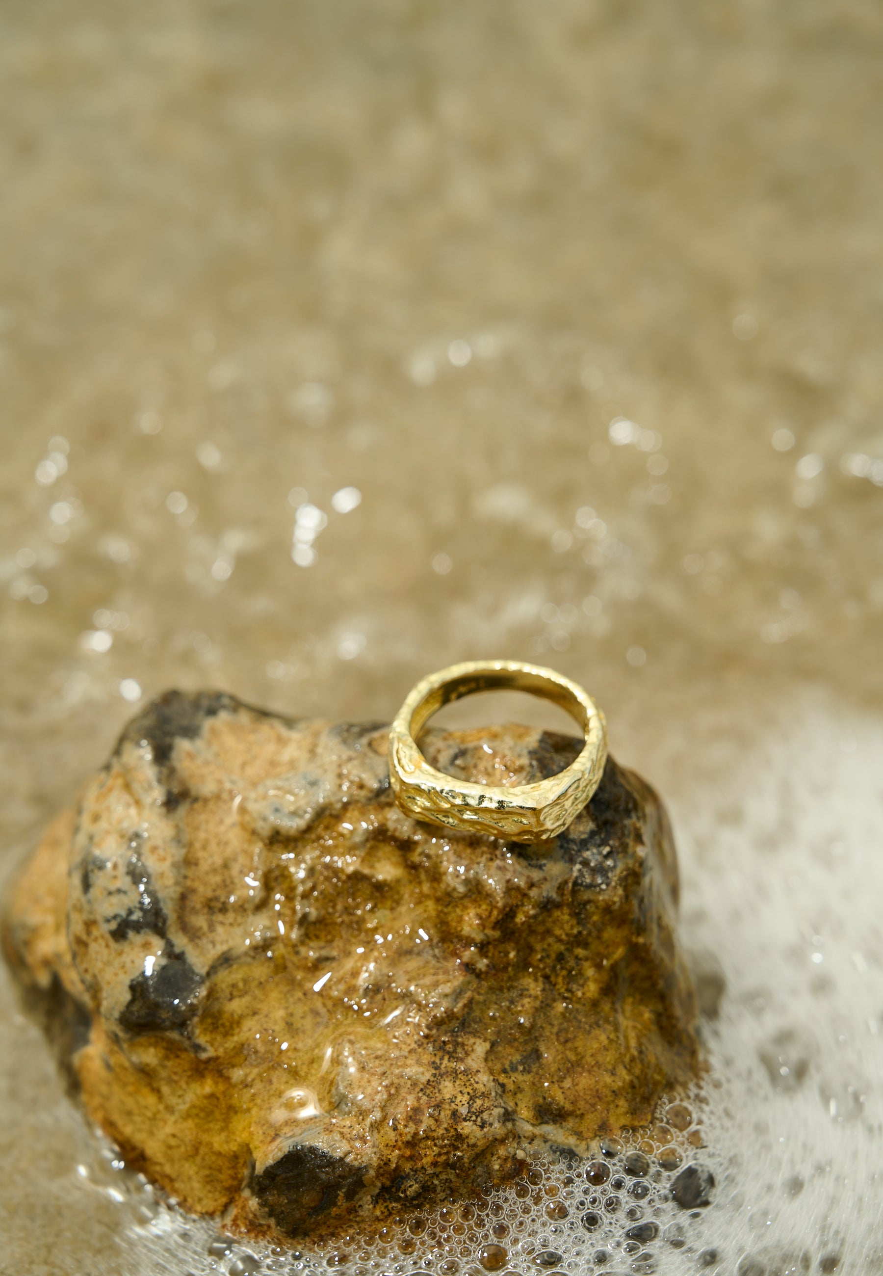 SRBlurry Signet Ring