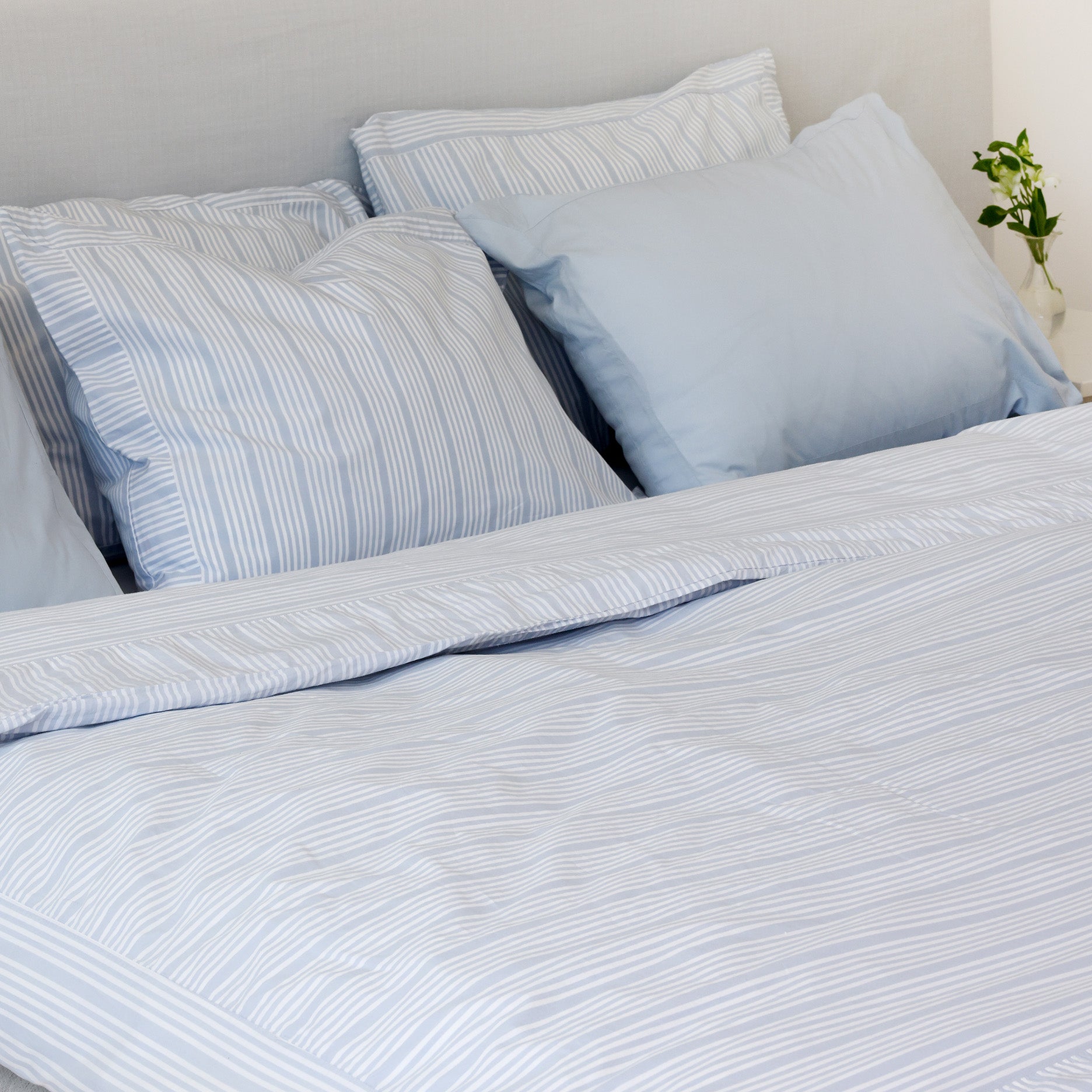 Pudebetræk 63x60 cm støvet blå striber