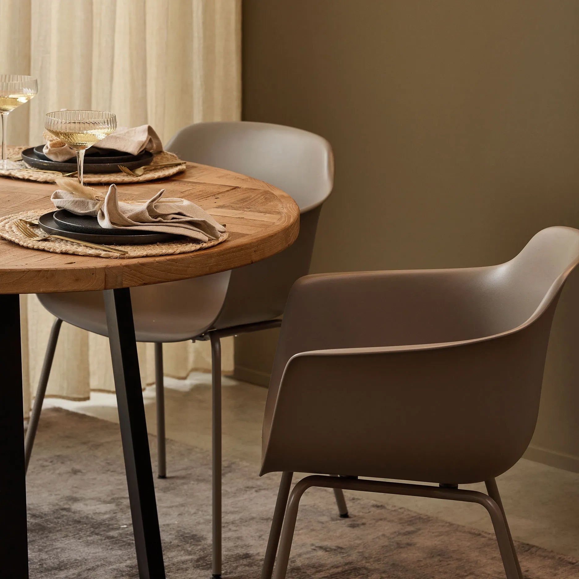 Enna spisebordsstol m. metal ben