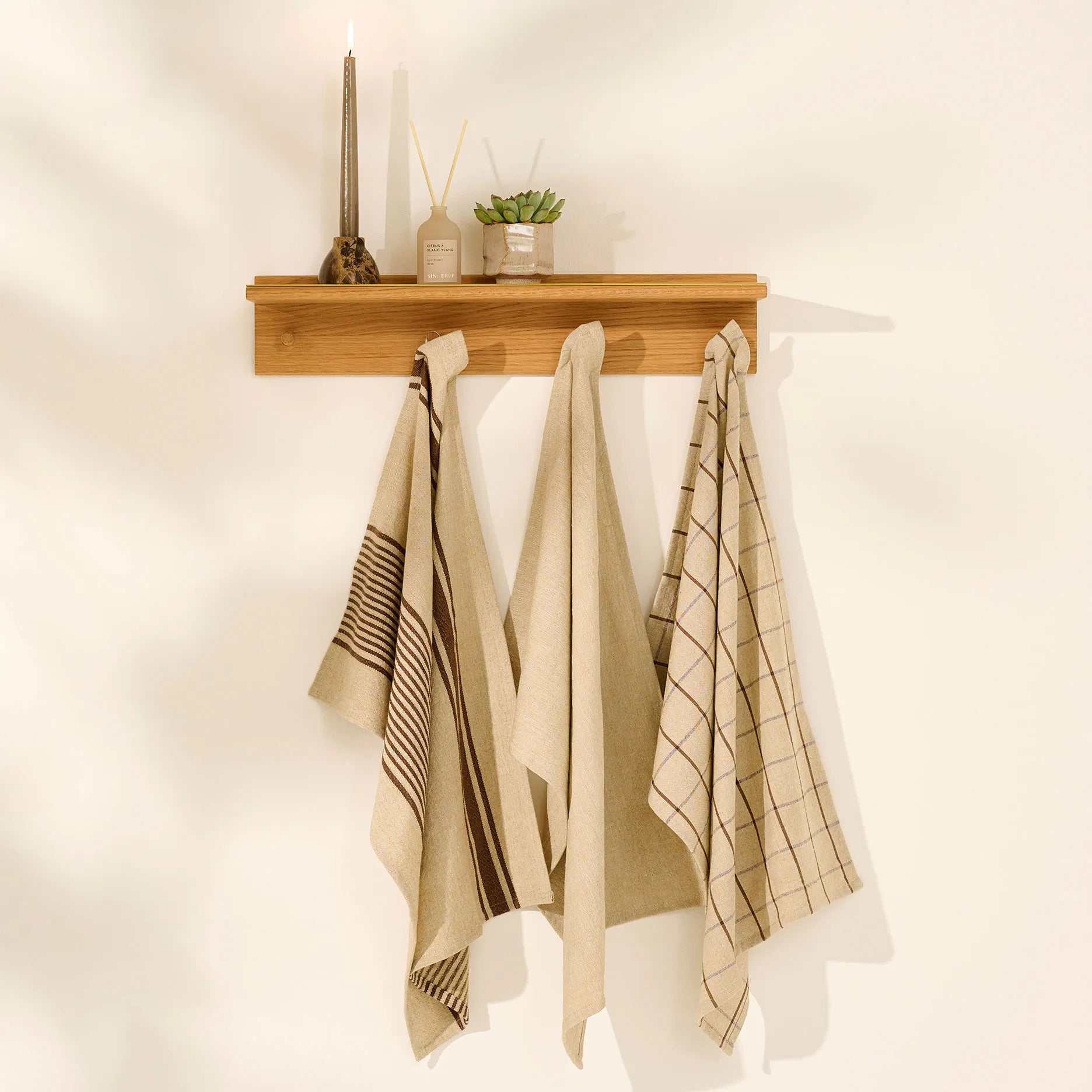 Wood II multi hylde olieret - L60 cm